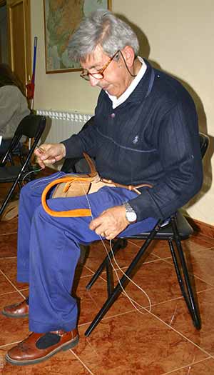 Guarnicioneria. Pedro Sanchez, maestro guarnicionero.